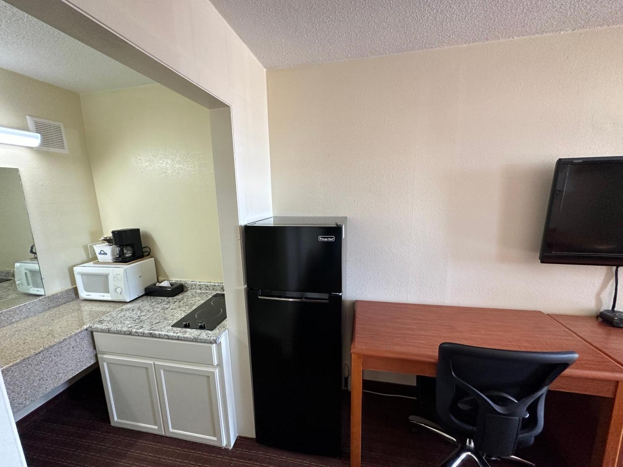 Sunrise Extended Stay サーシー エクステリア 写真