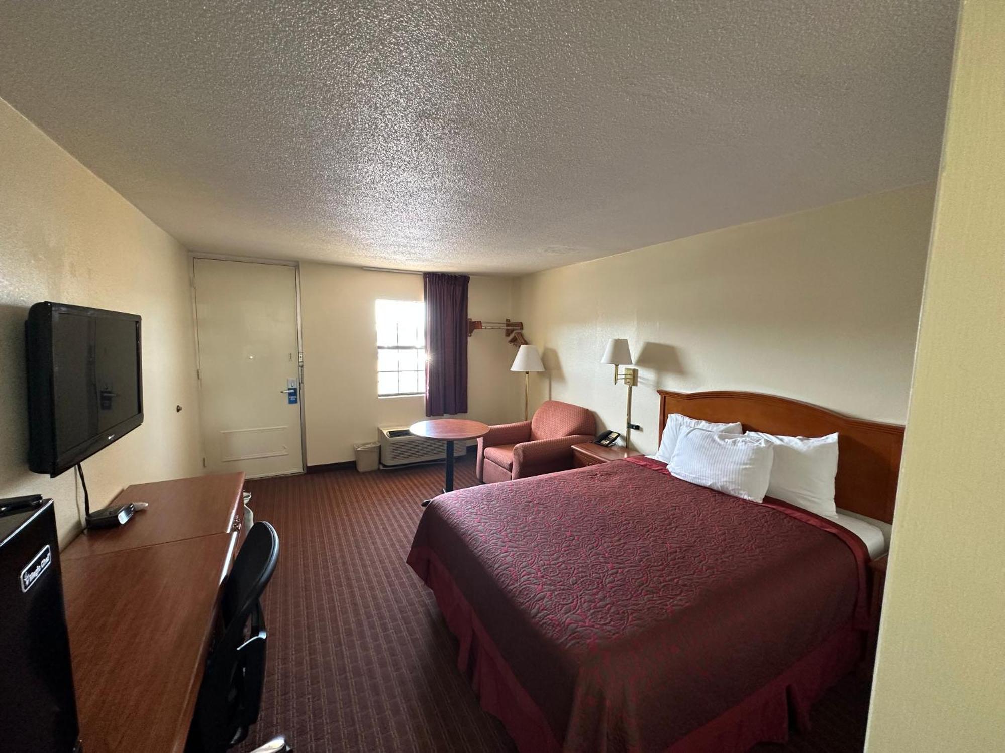 Sunrise Extended Stay サーシー エクステリア 写真