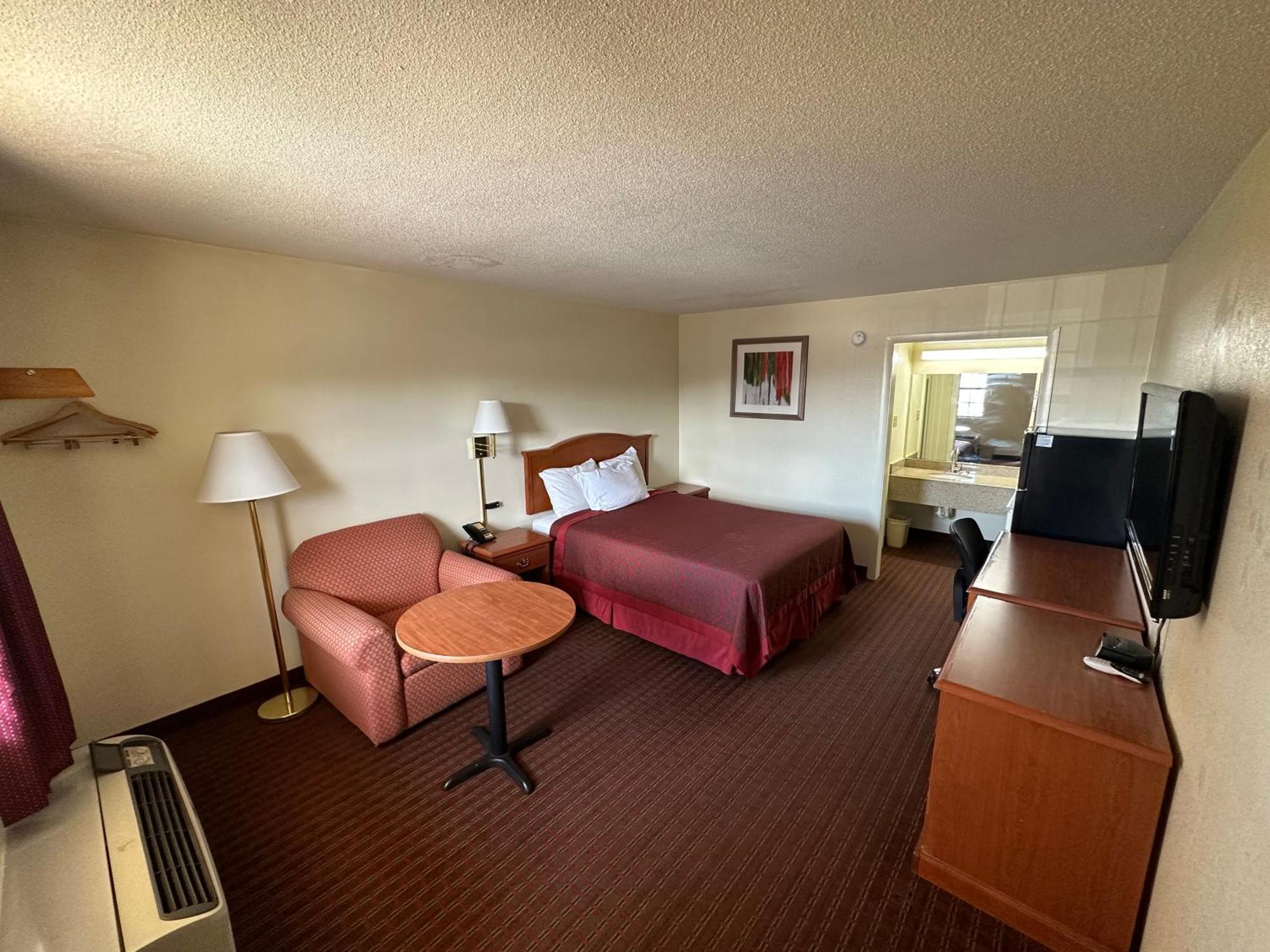 Sunrise Extended Stay サーシー エクステリア 写真
